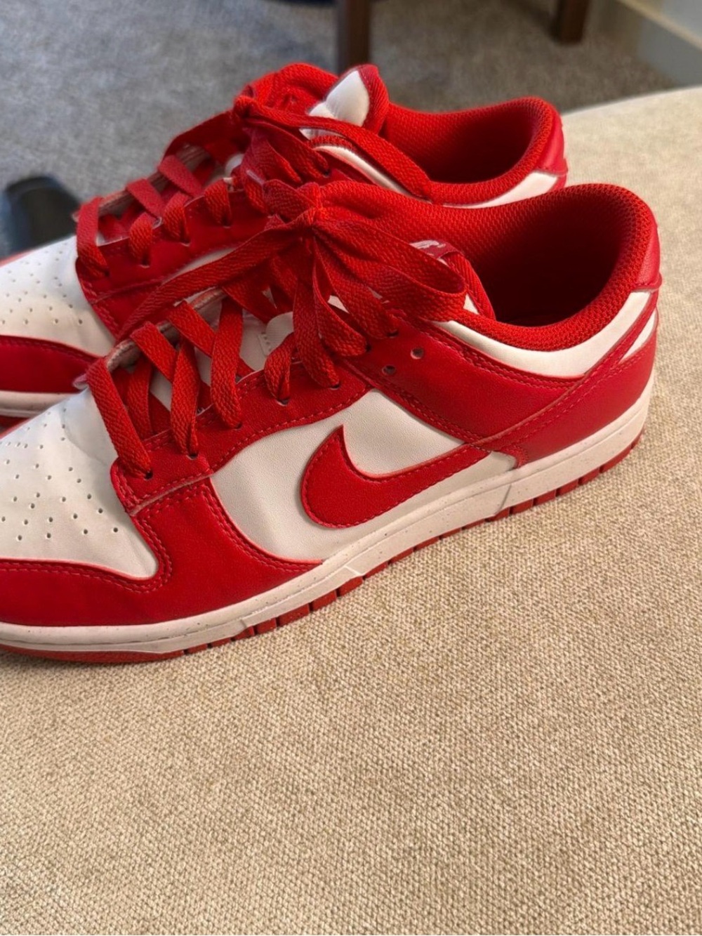 Nike Red and White Low-Top Sneakers with Swoosh - Picture 2 of 4